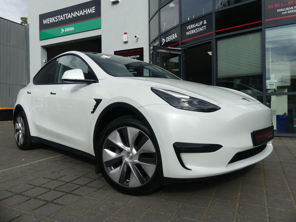Image of Tesla Model Y