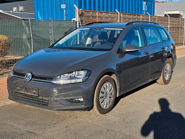 Volkswagen Golf 1.6 TDI SCR Comfortline Variant/779