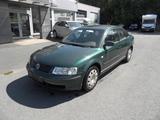 Volkswagen Passat AHK - Volkswagen Passat aus 1999