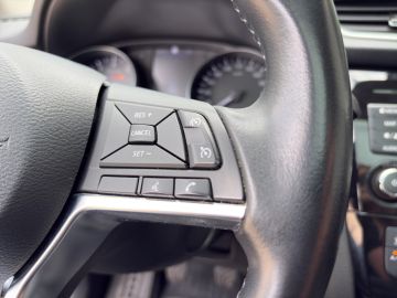 Nissan Qashqai N-Connecta 1,3 Pano*Navi*360*Kamera*LED*