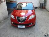 Lancia LANCIA - Ypsilon - 0.9 T.Air 85 CV 5 porte S&S D - Lancia Ypsilon mit Halbautomatikschaltung