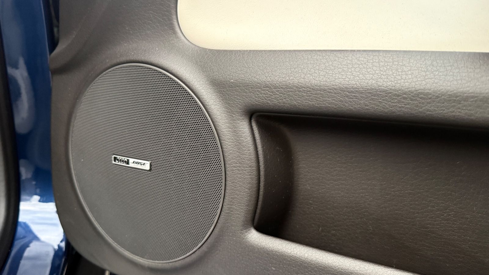 Fahrzeugabbildung Audi RS4 Cabrio*Top Zustand*Scheckheft*Sammler
