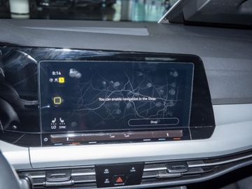 Volkswagen Golf - 9
