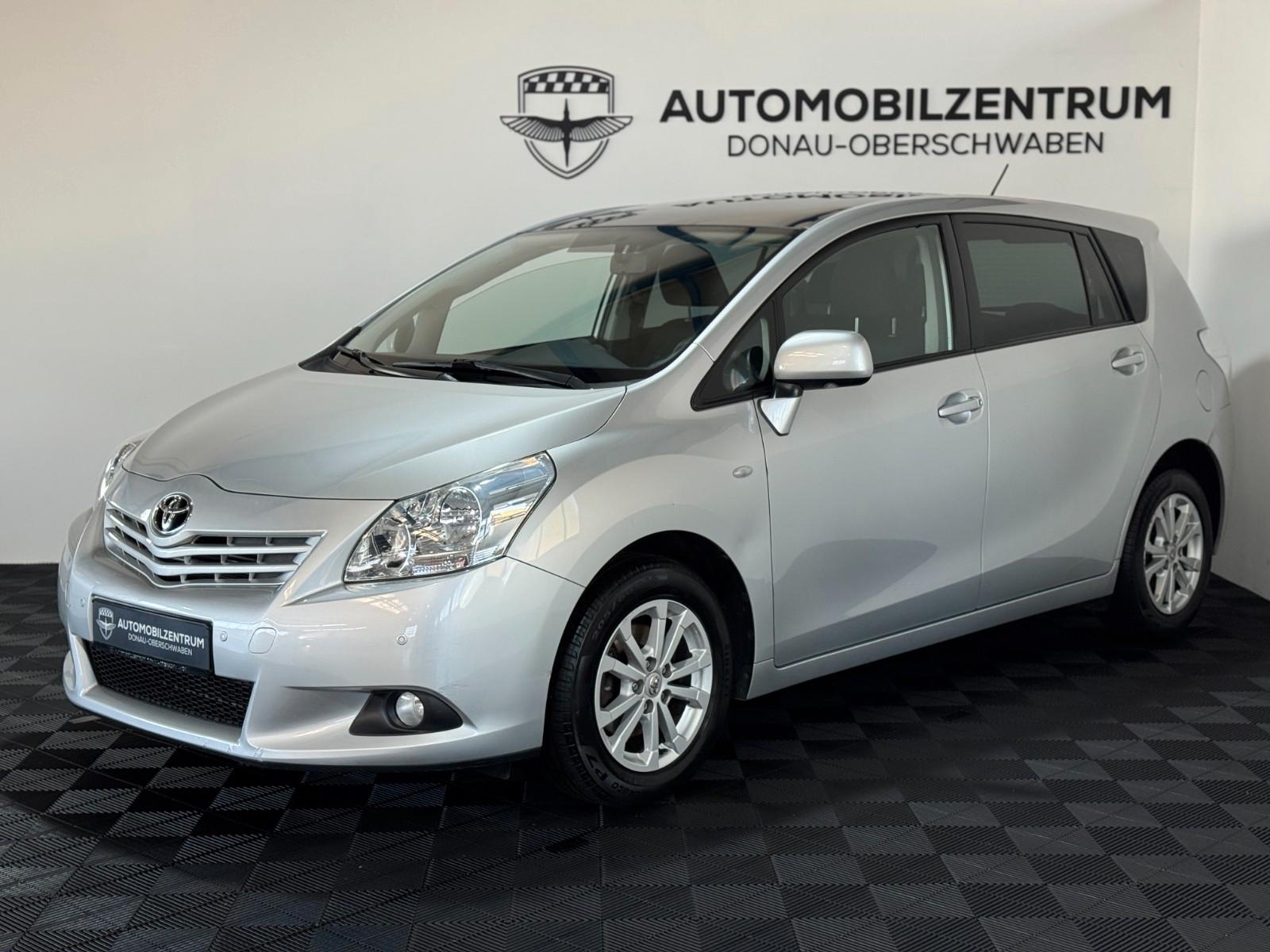 Toyota Verso 2.0 D-4D *PANO*KAMERA*TEMPOMAT*HU-05/27*
