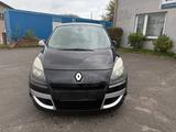 Renault Scenic BOSE Edition / Euro5 / TÜV neu - Renault Scenic aus 2011: Bose