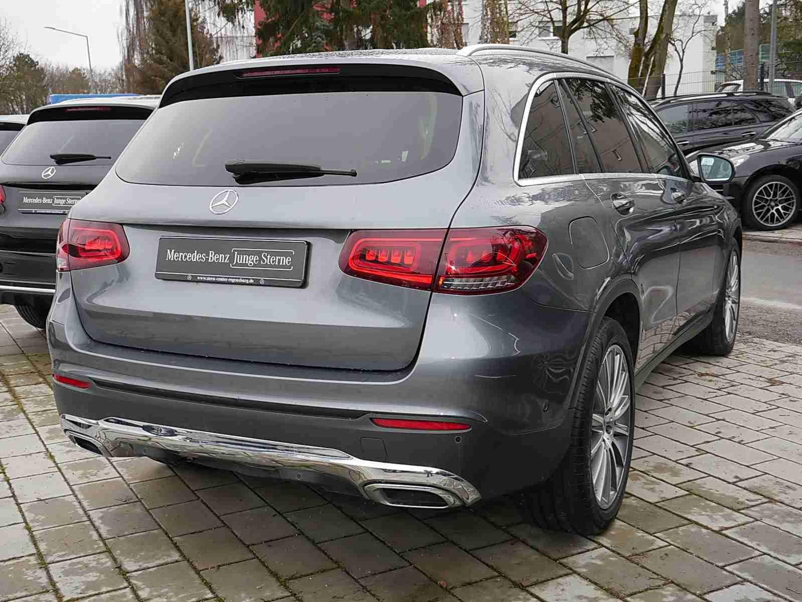 Mercedes-Benz GLC 400 d 4M+Exclusive+AHK+Pano.-Dach+Kamera+LED