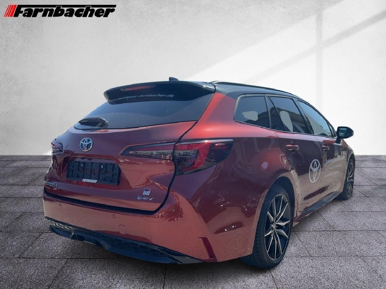 Fahrzeugabbildung Toyota Corolla TS 2.0 l  Hybrid GR Sport