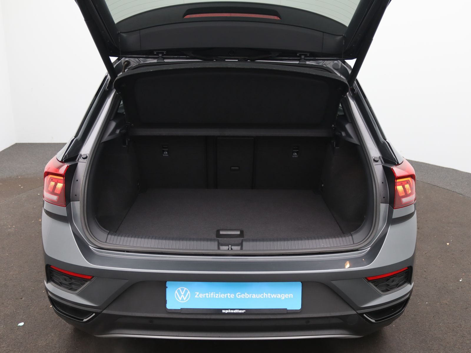 Volkswagen T-Roc - Bild 8