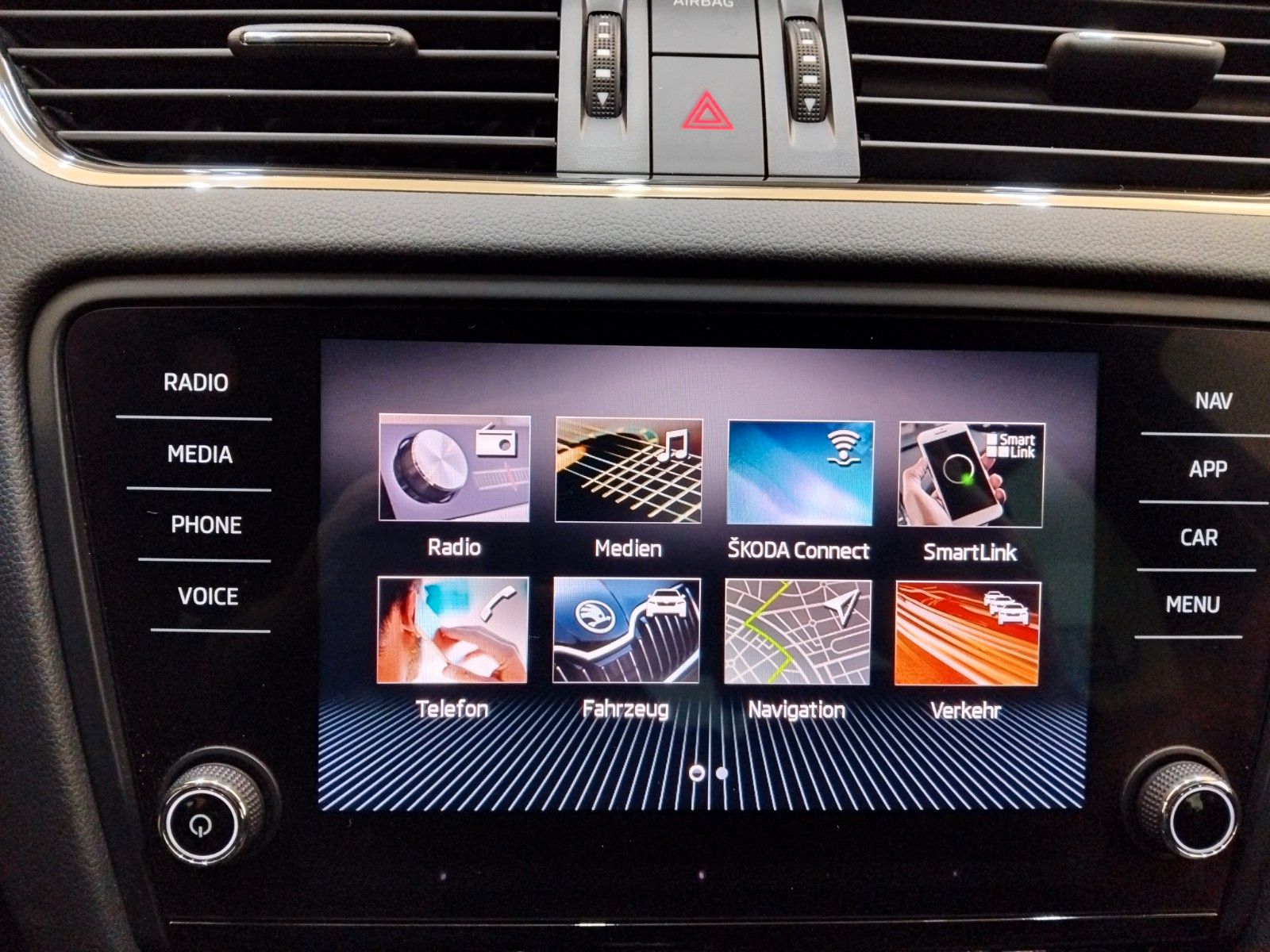 Skoda Octavia (07/2020, Benzin)