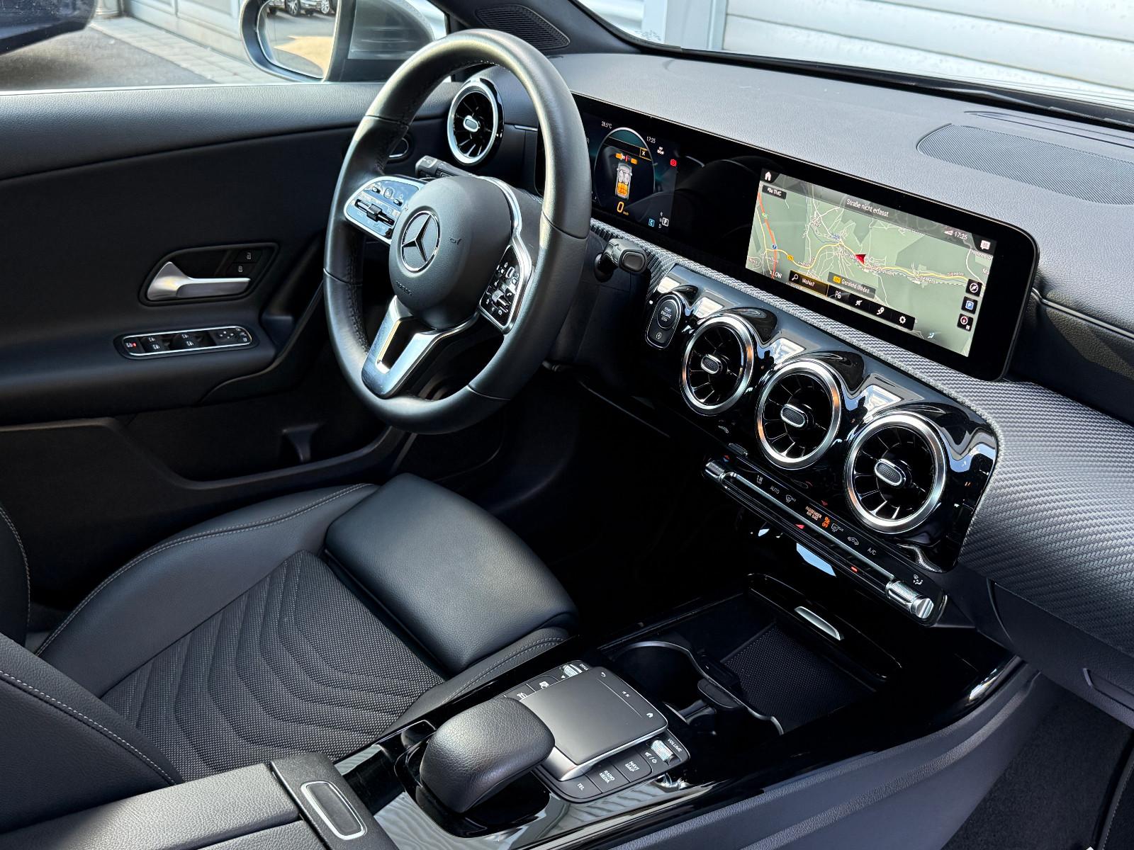 Mercedes-Benz A-Class d Advanced Aut LED SHZ Navi Kamera T-Leder, миниатюра 29