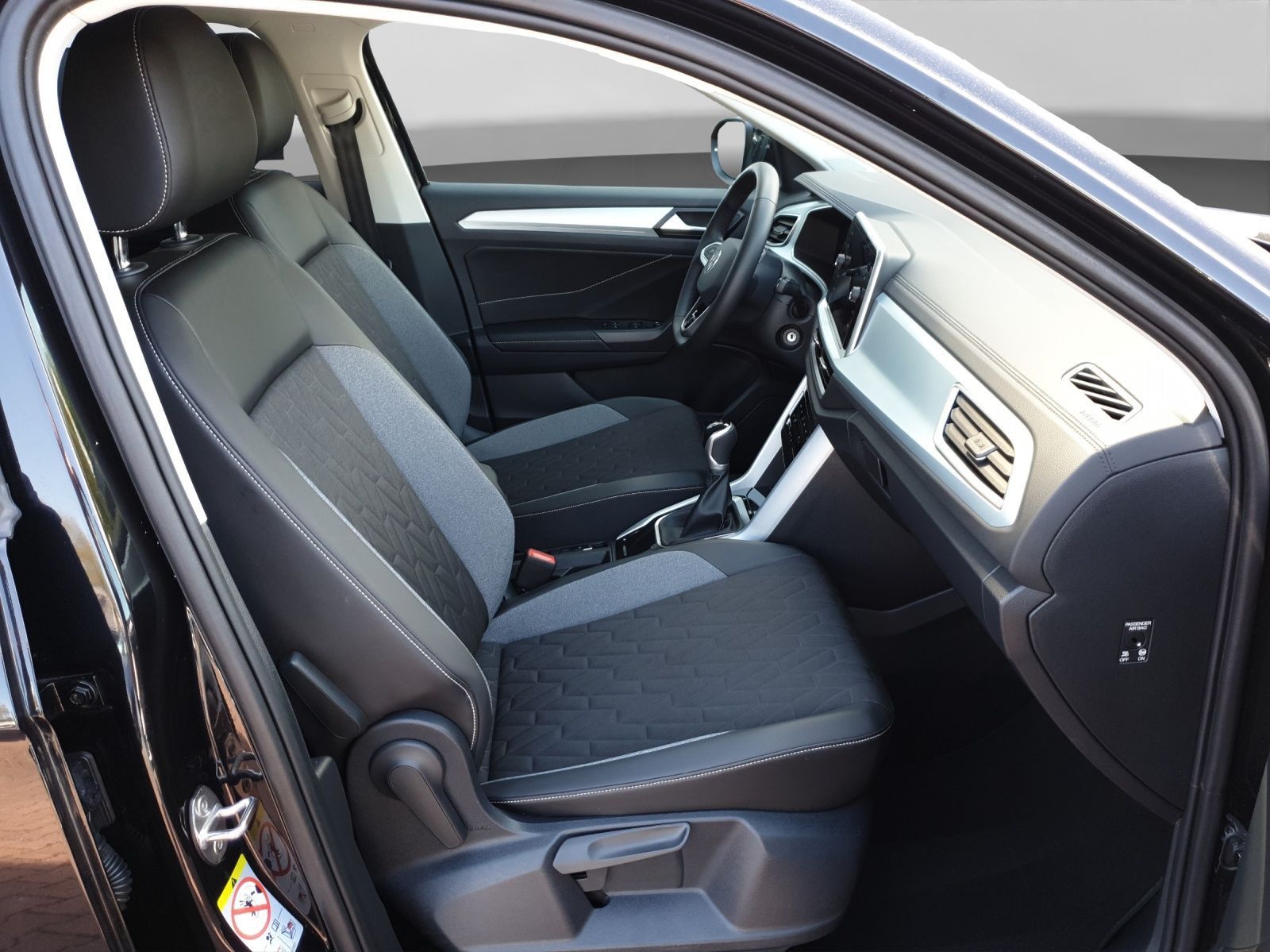 Volkswagen T-Roc - Bild 5
