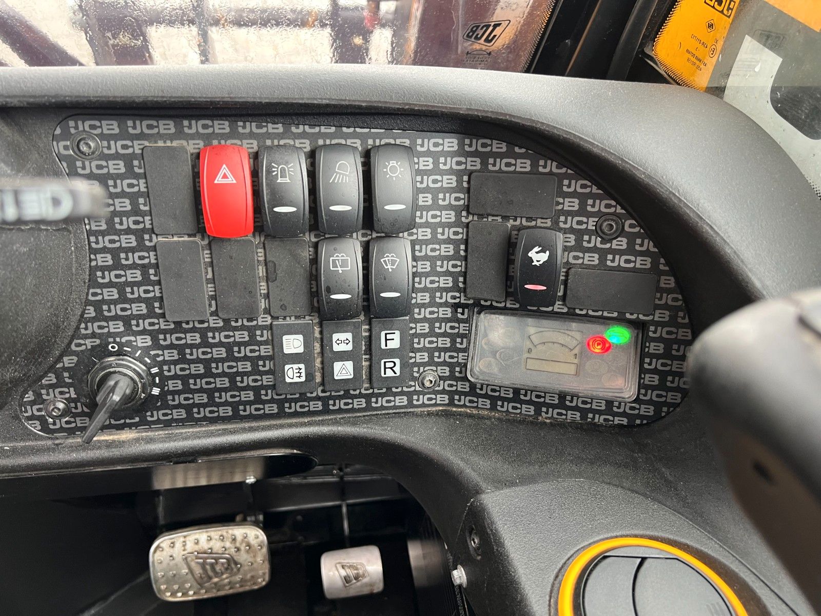 Fahrzeugabbildung JCB 514-40 / nur 270h / 2023 / Gabel & Schaufel