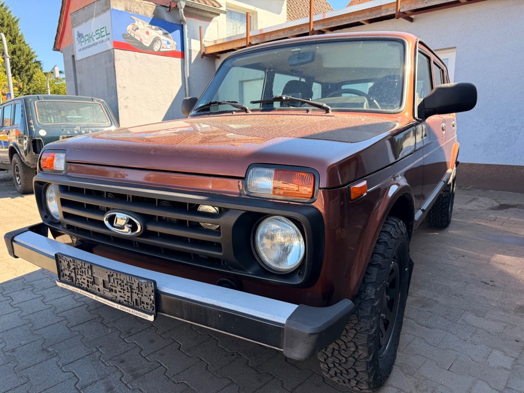 Image of Lada Niva