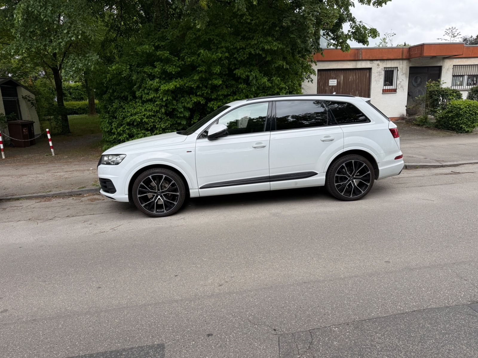 AUDI Q7 3.0 TDI quattro tiptronic -