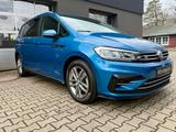 Volkswagen Touran DSG/ Comfort/ R line/ Navi/ LED/ AHK - VW Touran Gebrauchtwagen in Dresden