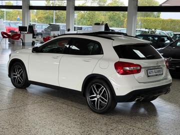 صورة 2 لـ 2014 Mercedes-BENZ GLA