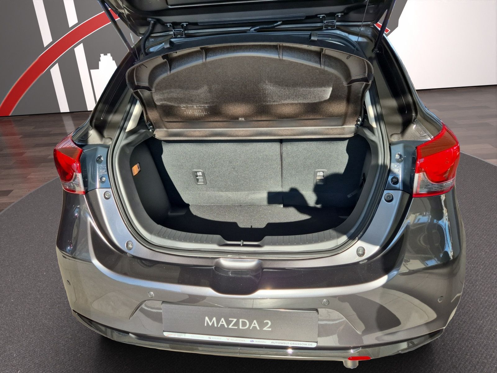 Fahrzeugabbildung Mazda 2 SKYACTIV G 90PS HOMURA