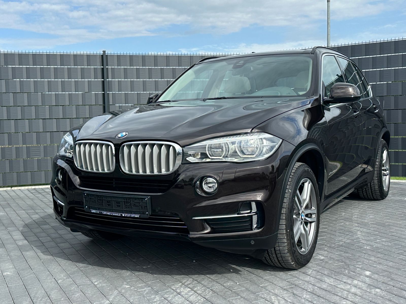 BMW X5 40d xDrive*AUTOMATIK*PANO*HUD*STHZ*CAM*AHK*