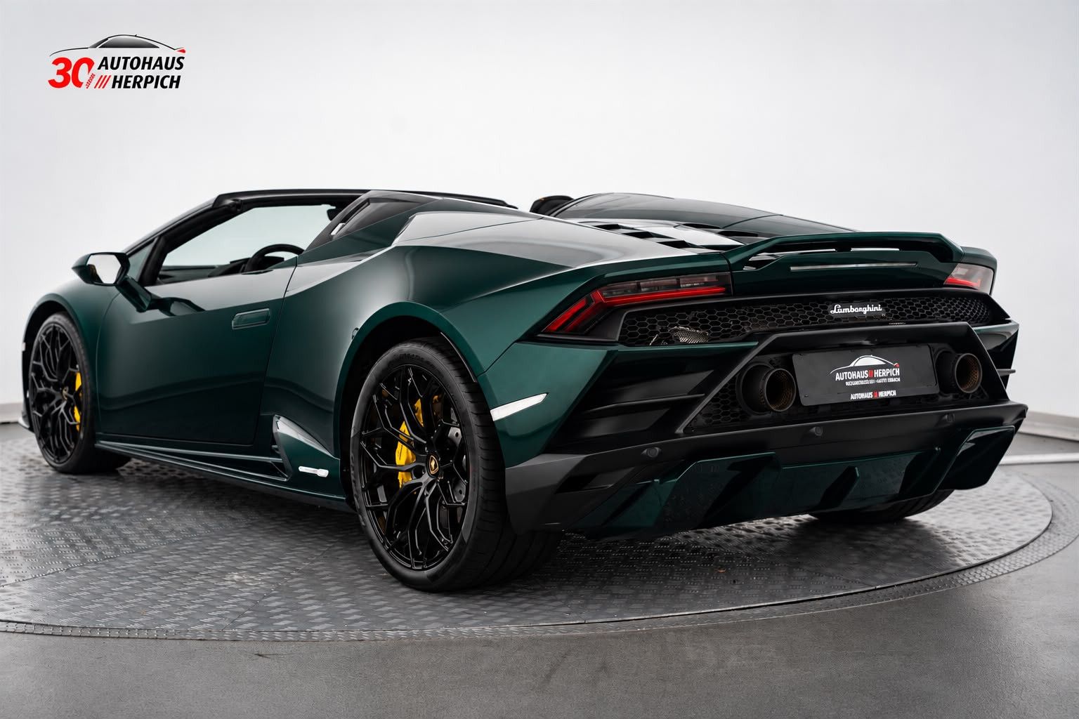 Lamborghini Huracán EVO RWD Spyder Verde Hydra Lift Sensonum foto 3
