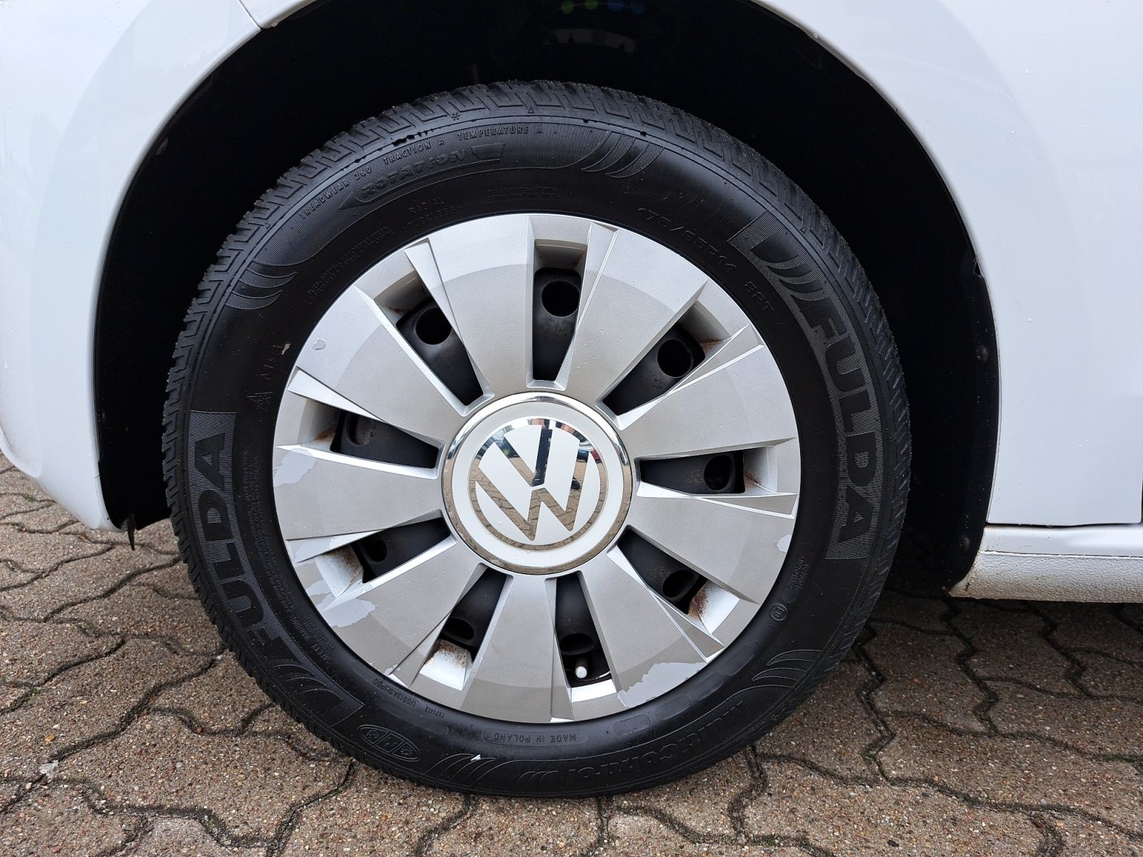 Volkswagen up! - Bild 12