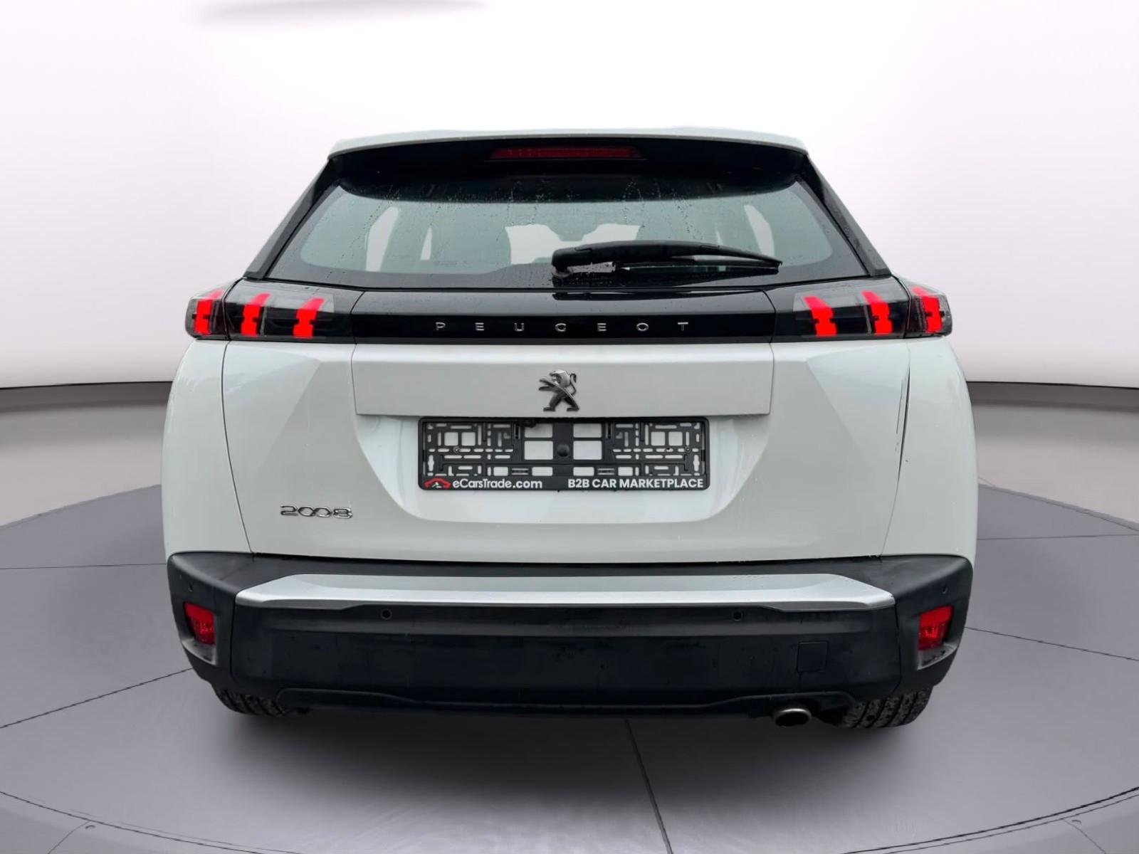 Peugeot 2008 Allure 1.5 BlueHDi Kamera/3-D Cockpit