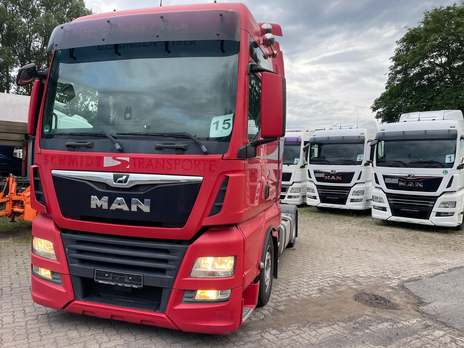 MAN TGX 18.420 XXL   Euro 6 Mega Lowliner 440,460,50