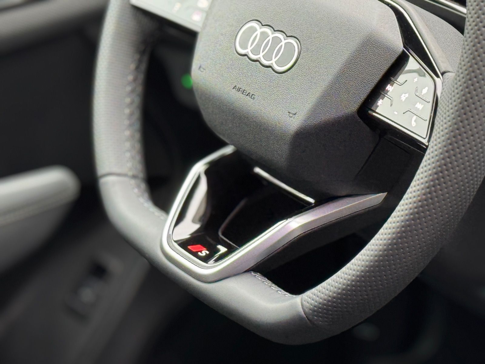 Audi Q3 - Bild 10