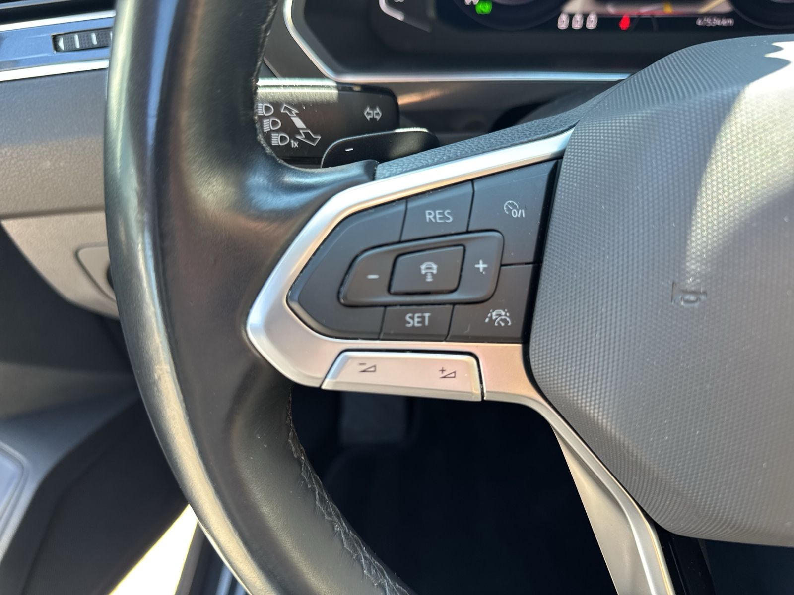 Tiguan Allspace 2.0 TDI Elegance 4Motion, AHK, N