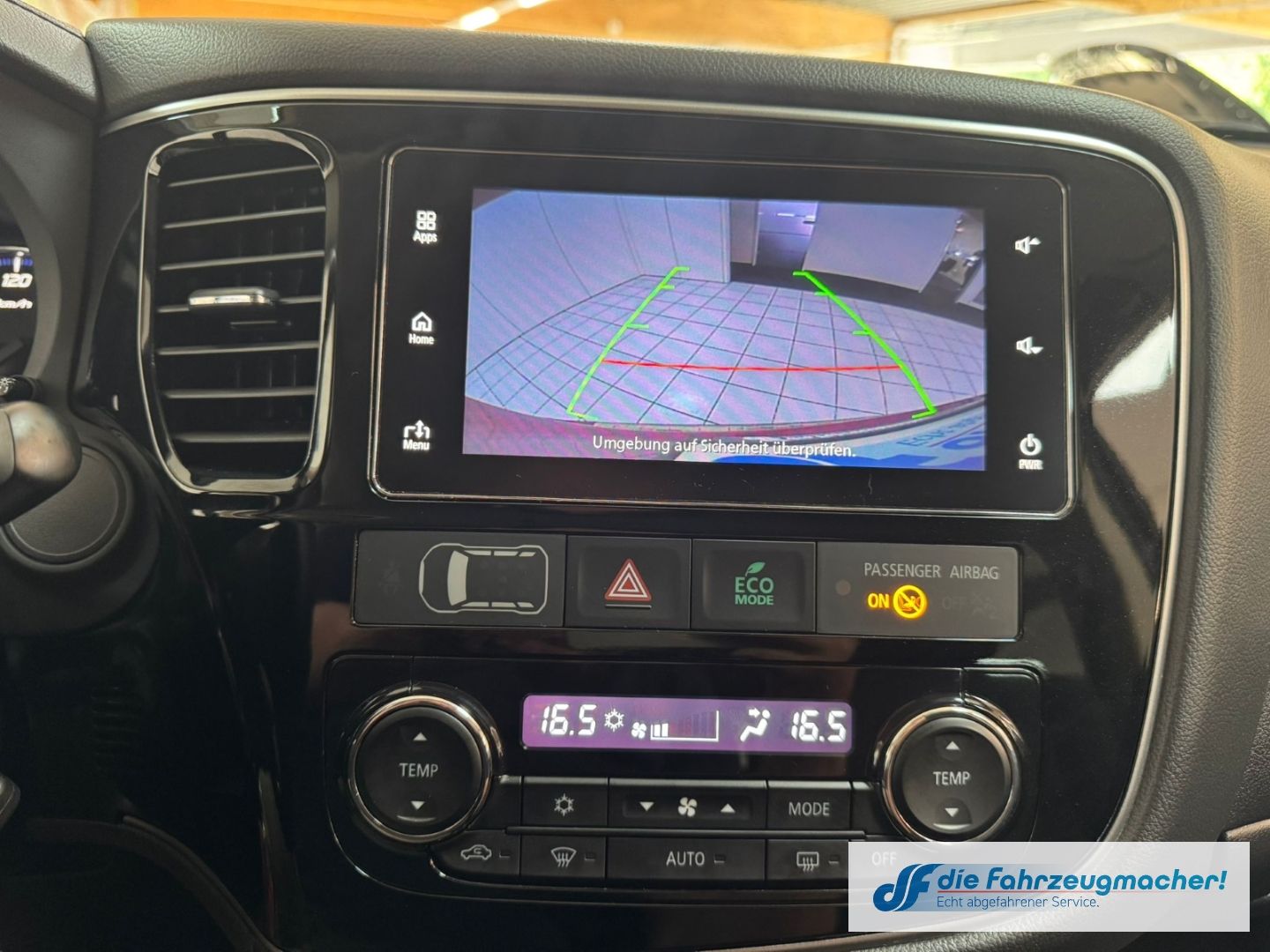 Fahrzeugabbildung Mitsubishi Outlander Edition 100 2WD Apple CarPlay Android
