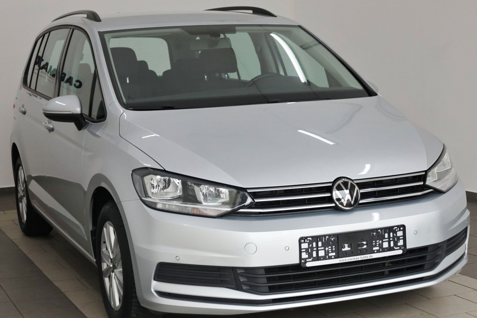 Fahrzeugabbildung Volkswagen Touran Comfortline 7 Sitzer,Navi,SH,PDC,ACC,AHK