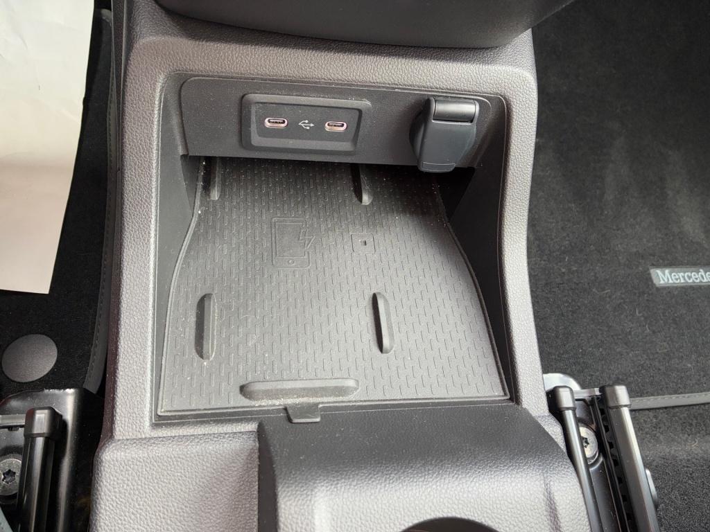 Mercedes-Benz T 180 PROGRESSIVE KEYLESS+CARPLAY+LED+AUTOMATIK