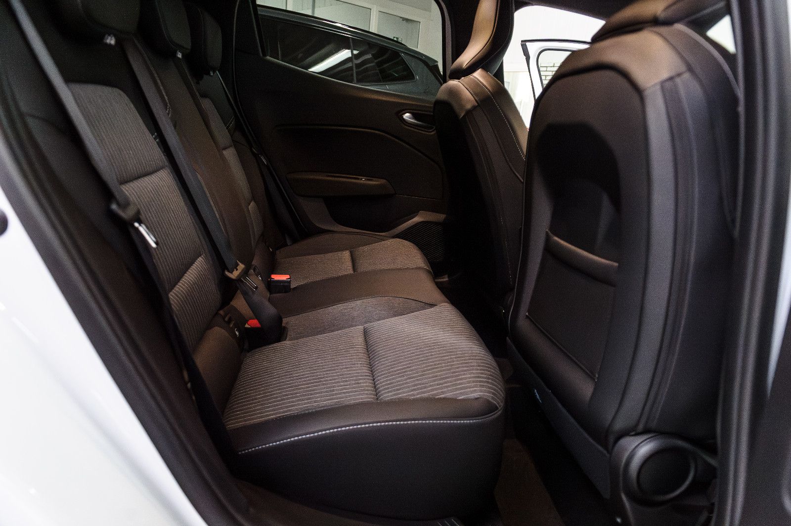 Fahrzeugabbildung Mitsubishi Colt 1.0 Turbo Edition +LM +Kamera +PDC +Navi