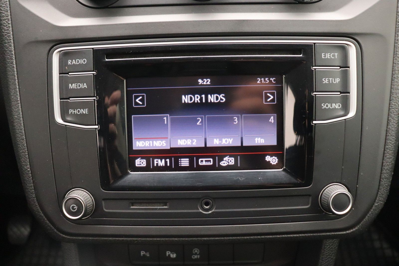 Fahrzeugabbildung Volkswagen Caddy 1.4 TSI Trendline BMT AHK TEMPO PDC