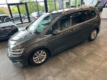 MYAUTOCENTER – Gebraucht- und Jahreswagen mit Werkstattservice in Pfaffenhofen Volkswagen Touran *AHK*ACC*PDC*3-Zonen*NAVI*1-HAND*