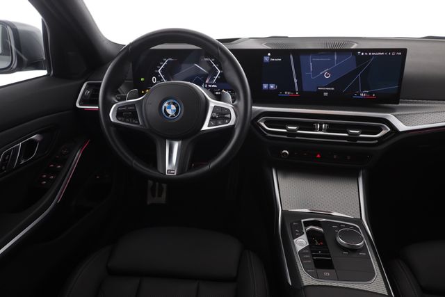 BMW 330, 2022 — 10