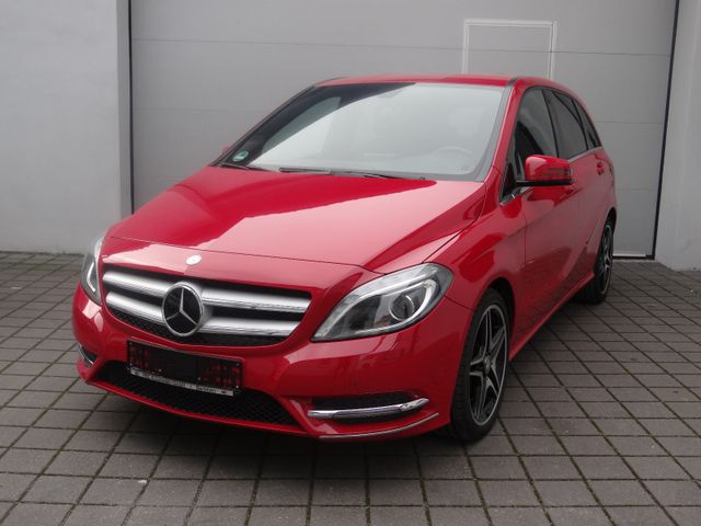 Mercedes-Benz B 180 Sport Paket/18"AMG/Kamera/AHK