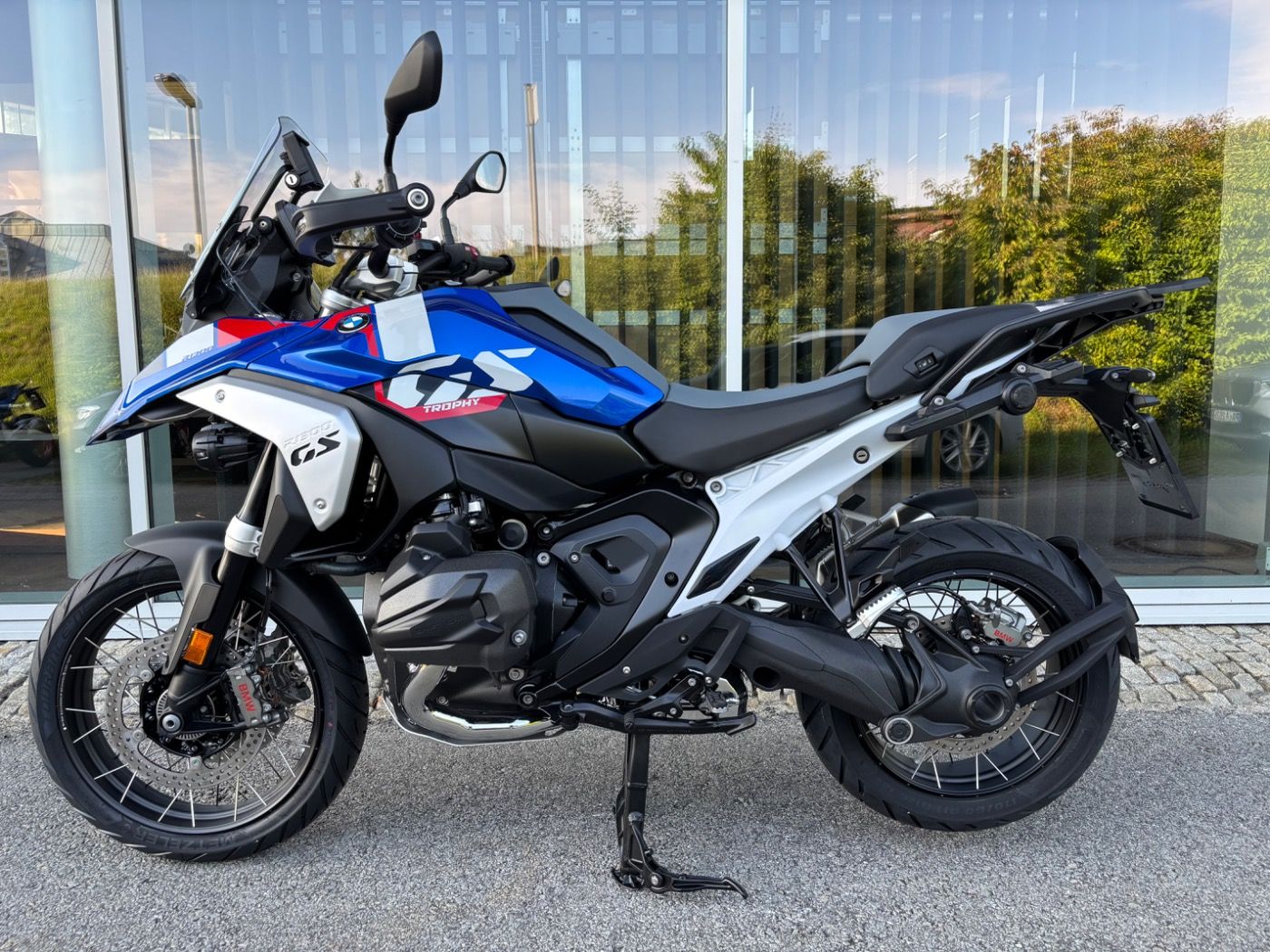Fahrzeugabbildung BMW R 1300 GS Trophy ASA inkl. Zubehörgutschein 1.30