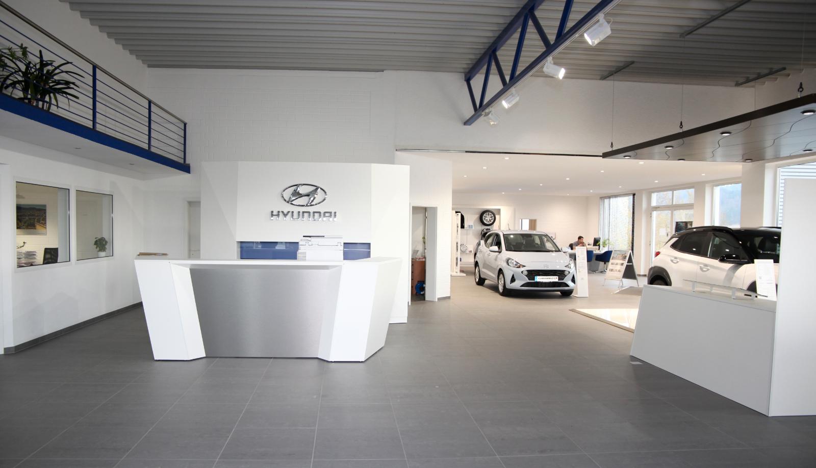 showroom-image-bottom