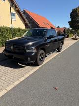 Dodge RAM 1500 Sport 5.7 HEMI V8 - Dodge RAM mit LPG-Antrieb: Allradantrieb