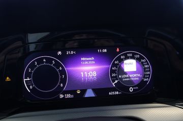 Volkswagen Golf VIII 1.0 TSI Move AID+CARPLAY+LED+AMBIENT