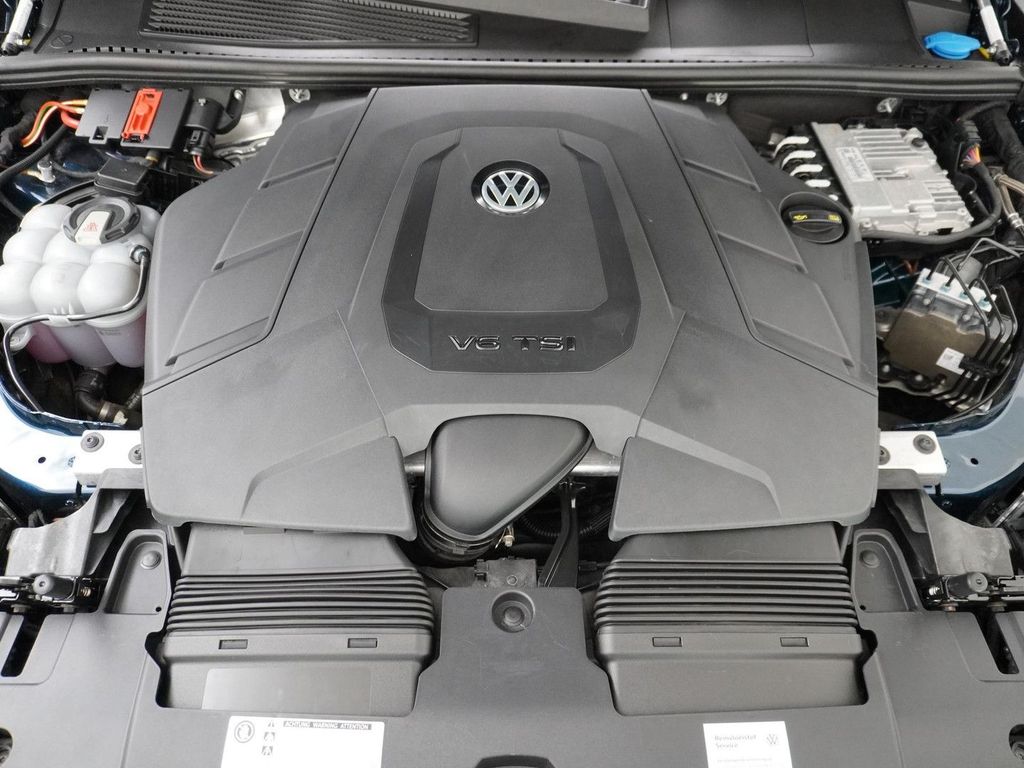 Volkswagen Touareg 3.0 TSI Elegance AHK | Pano |  kamera |