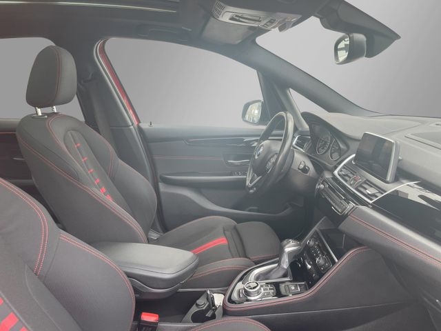 BMW 220i Active Tourer Sport Line*Automatik*PDC*BT*