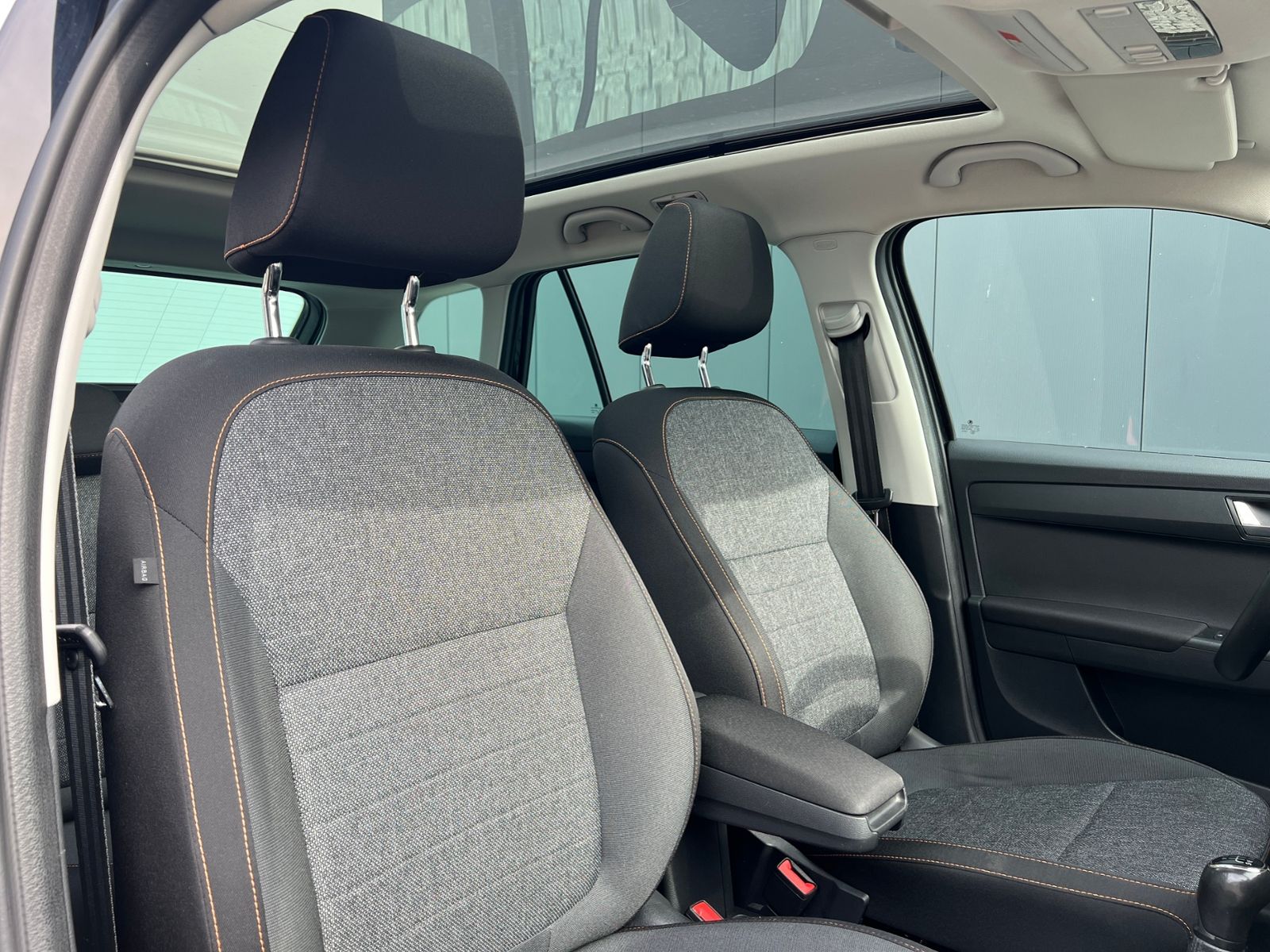 Fahrzeugabbildung SKODA Fabia Combi Clever Best of 1.0 TSI *Bi-LED, Pano