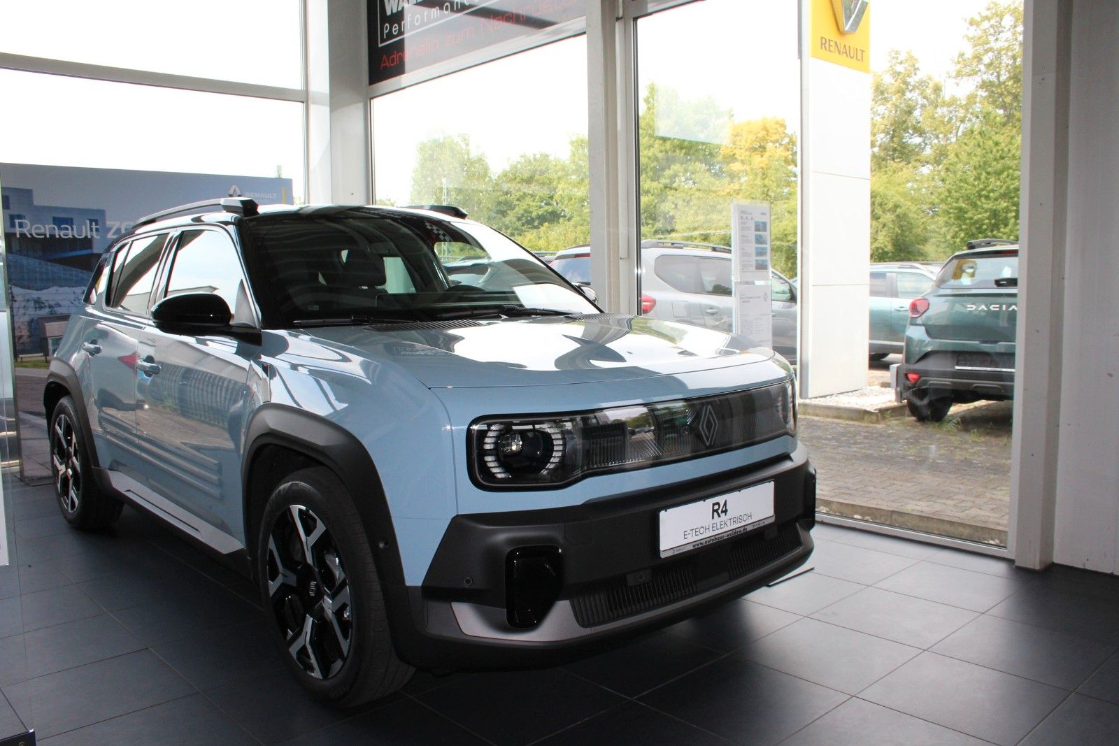 Renault R 4 Techno 150 Comfort Range