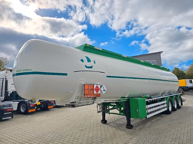 Alt producător Feldbinder Benzin · Diesel 44500 Litr, 6 Cammer, Alufelgen