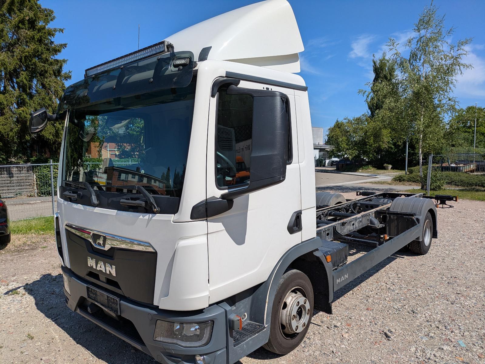 MAN TGL 8.190 Fahrgestell, "neues" Modell