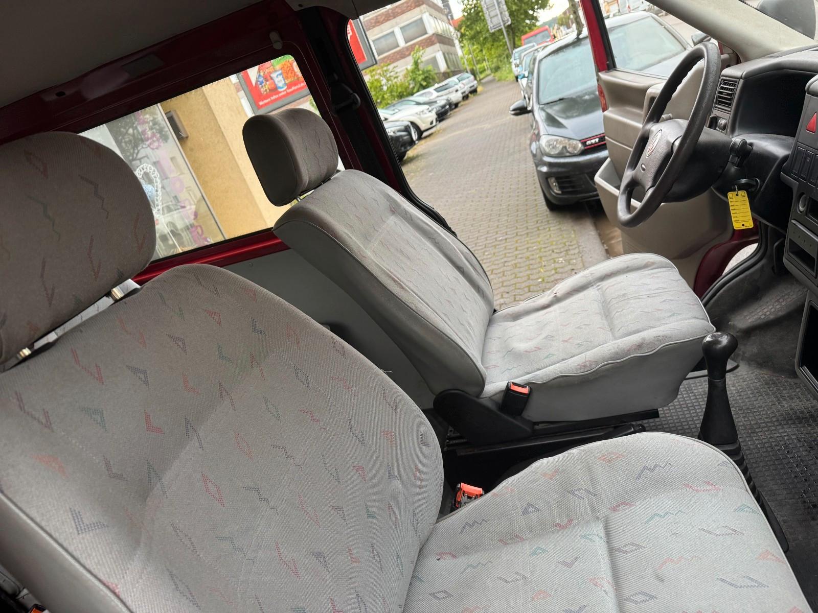 Volkswagen T4 Transporter 1.Hand neu TÜV