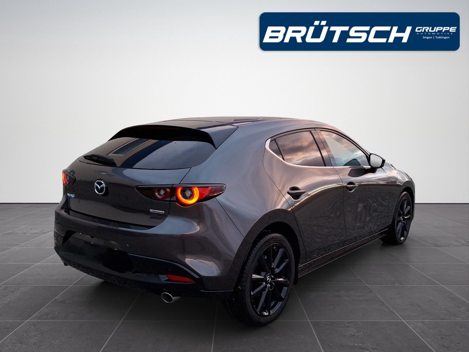 MAZDA 3 2.5 e-SKYACTIV G 140PS 6AT Homura - Image 4