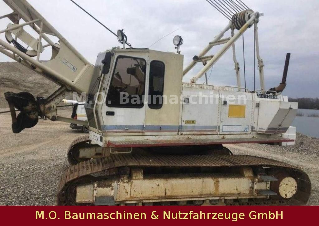 Fahrzeugabbildung Liebherr 842 HD / Seilbagger / Mobil auf Ketten /