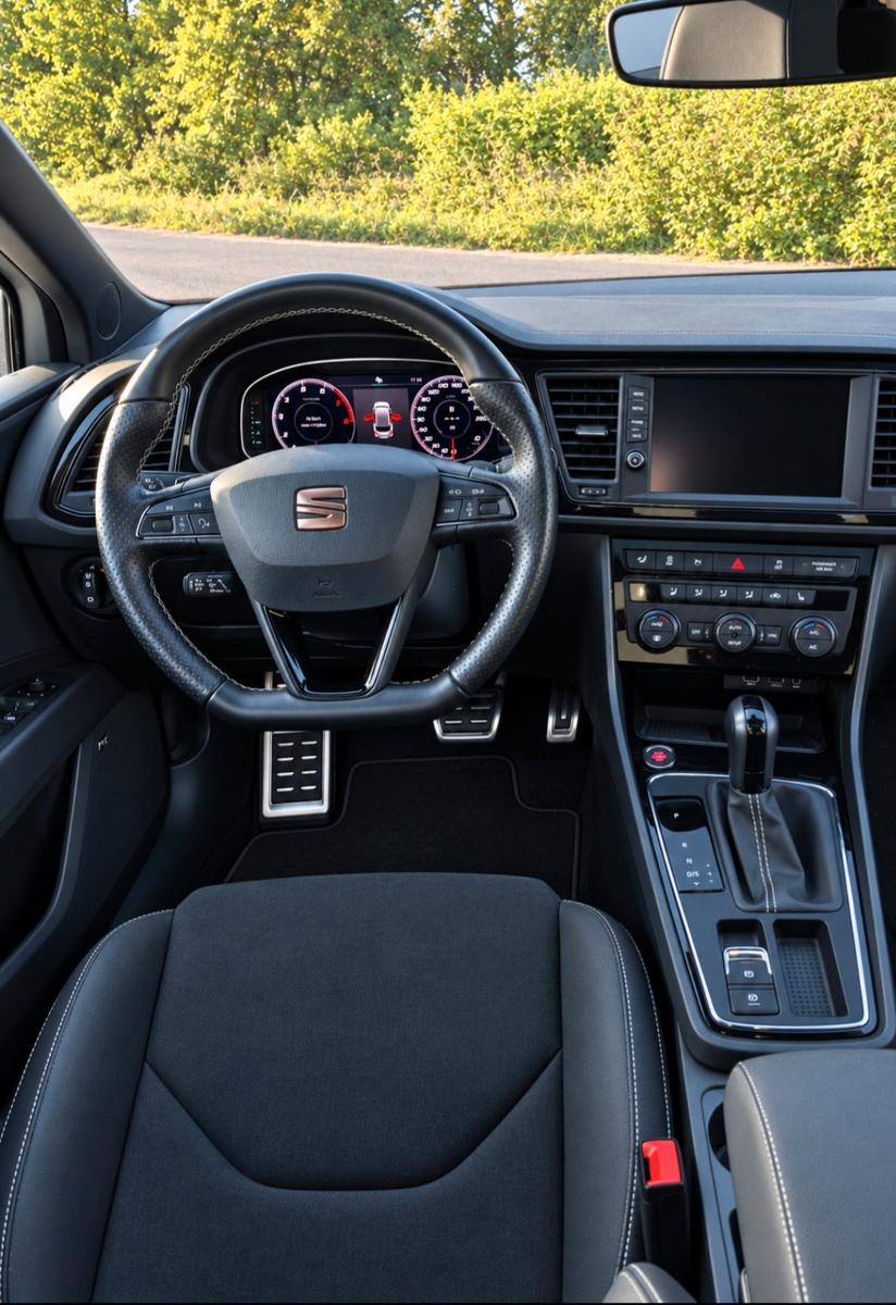 SEAT Leon 2.0 TSI Performance 4 Drive, миниатюра 7